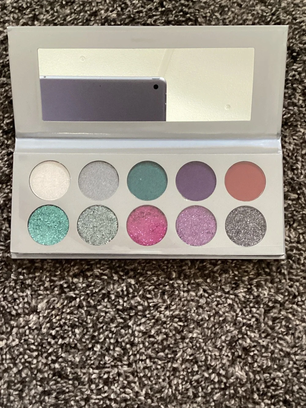 Trend beauty brand new